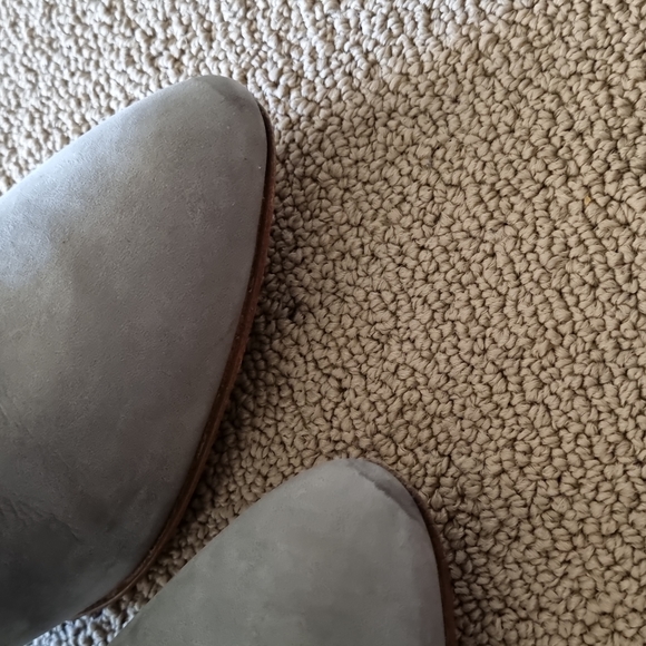 Light Grey Boots - Picture 4 of 6